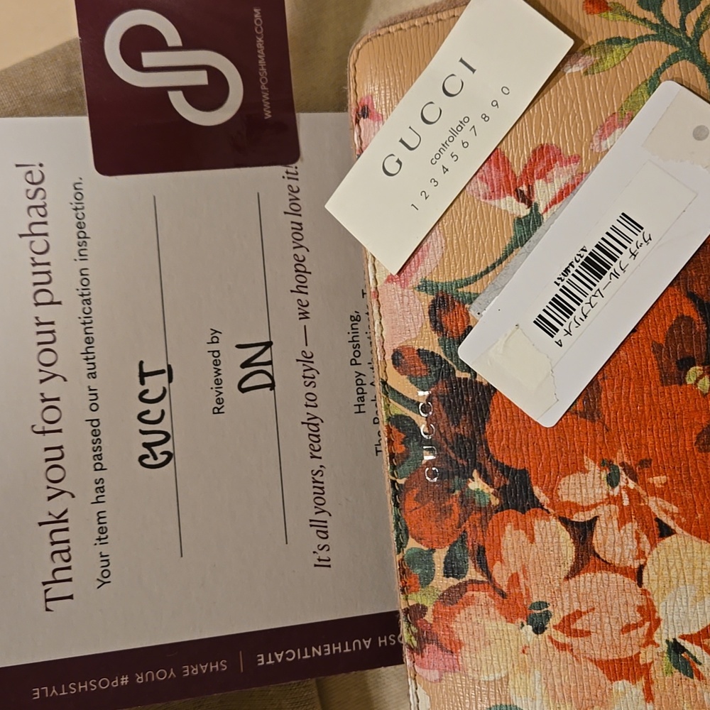 Gucci Blooms Pink Floral Zip Around Wallet - Picture 12 of 12
